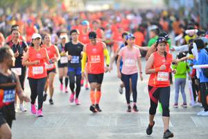 BIB: 2643
                            <button type="button" onclick="openModal(12775300)" class="btn btn-primary btn-sm float-right btn-popup" data-toggle="modal" data-target=".modal-high-quality">
                        <i class="fas fa-shopping-cart"></i> Add to Cart
                    </button>
                                            <button type="button" onclick="isThisMe(12775300, true)" class="btn btn-success btn-sm float-right btn-popup btn-isme hidden" data-toggle="tooltip" data-placement="bottom" title="นี่คือรูปของคุณใช่ไหม คลิกที่นี่เพื่อเอาเข้าอัลบั้ม">
                        <i class="fas fa-plus"></i> Add to album
                    </button>
                    <button type="button" onclick="isThisMe(12775300, false)" class="btn btn-warning btn-sm float-right btn-popup btn-isnotme hidden">
                        <i class="fas fa-ban"></i> Remove from album
                    </button>